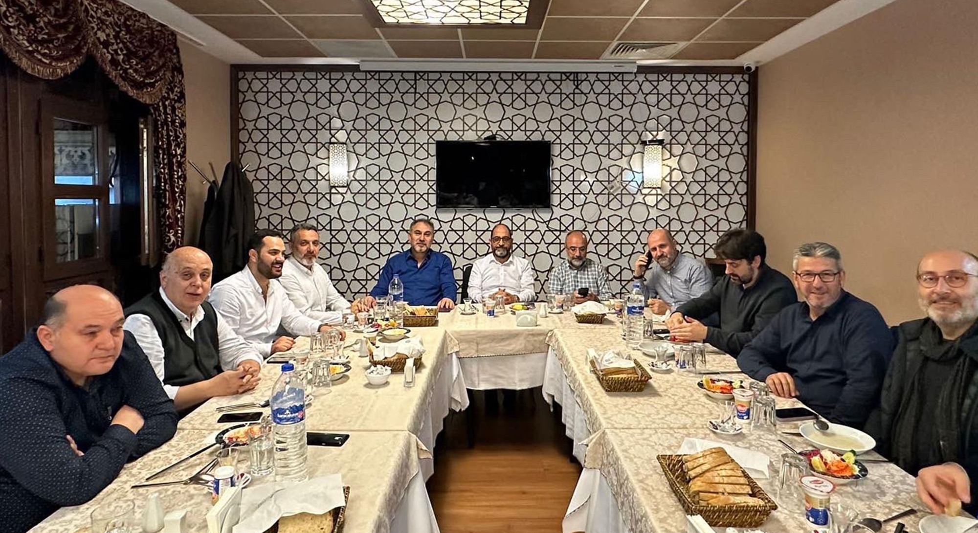 BURSA ŞUBE ÜYELERİMİZ VE GENEL MERKEZ YÖNETİM KURULU ÜYELERİMİZLE TANIŞMA TOPLANTISI