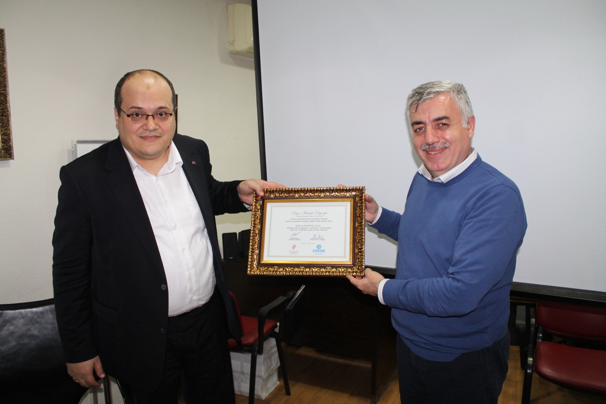 TÜBİTAK BİLGEM Siber Güvenlik Enstitü Müdürü Mustafa DAYIOĞLU'nun konuk olduğu Biz Bize Konuşmalar programı